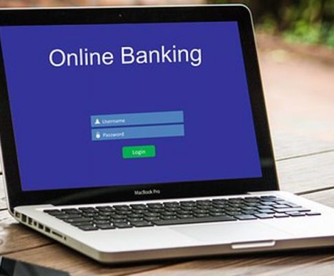 Onlinebanking und Sichtschutz-Rollos: alles easy!